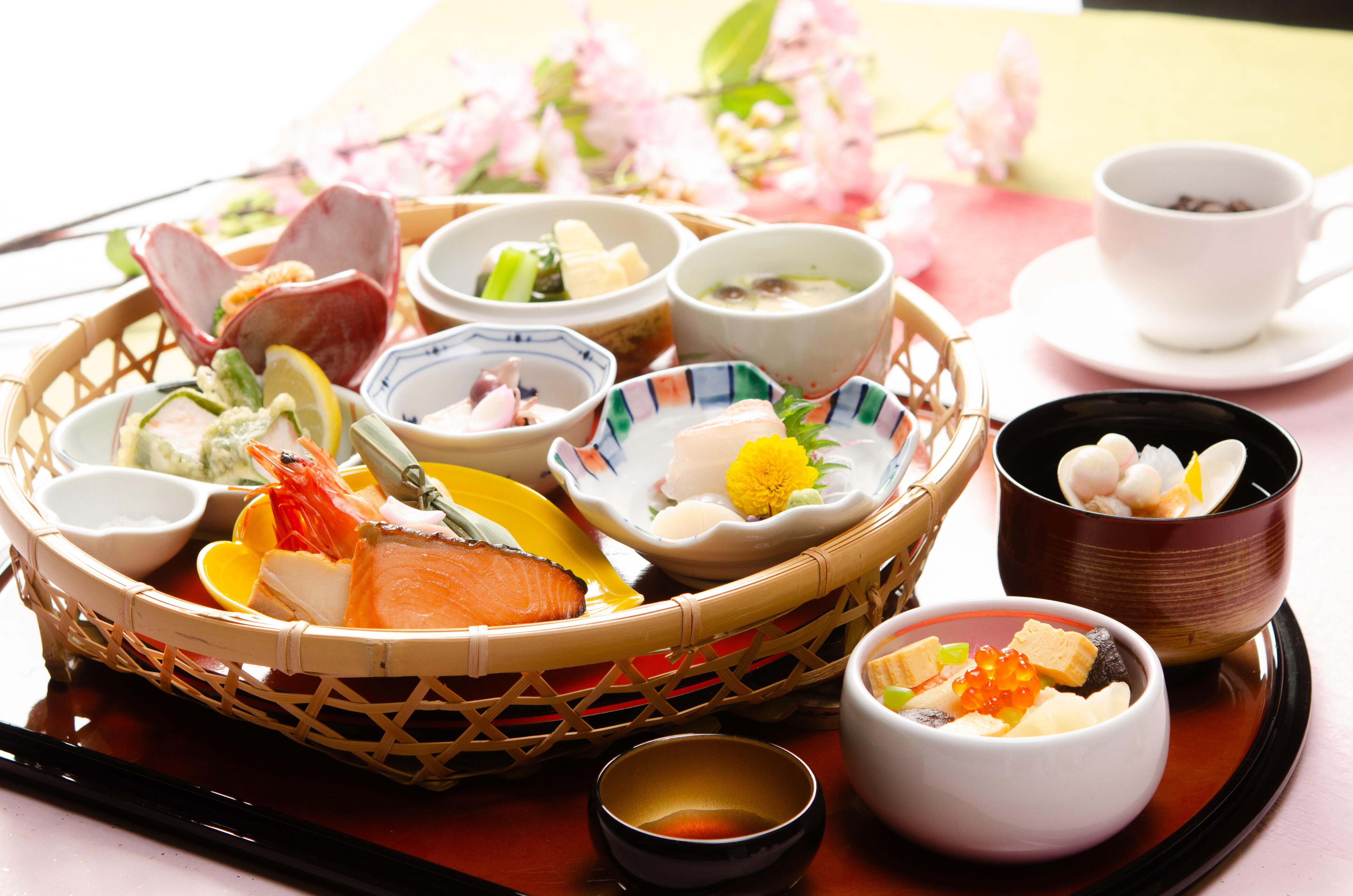  春の訪れを味わう  お花見ランチ