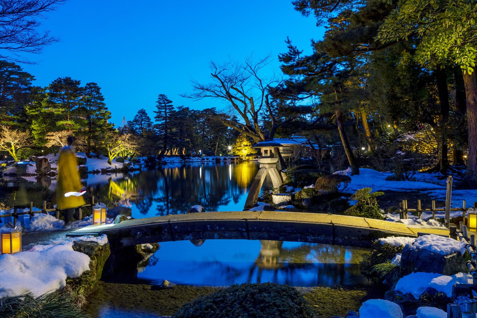 1111111851_兼六園ライトアップ（冬）.jpg