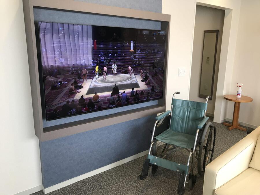 65インチテレビ